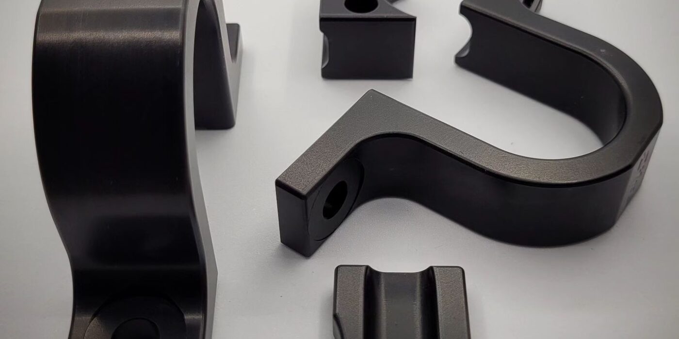 Aluminum Steering Rack Clamps: Precision in the Service of Racing - 24rs